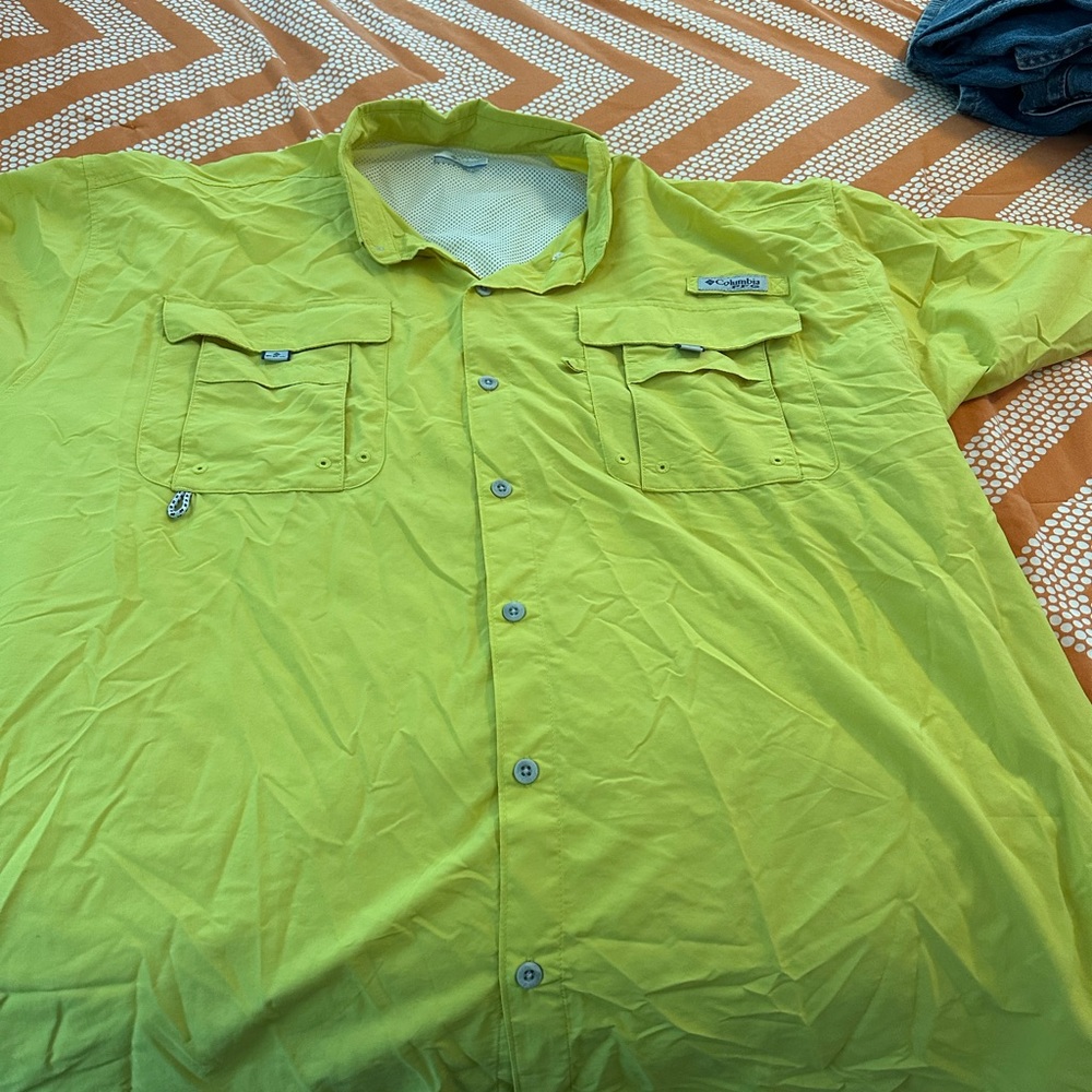 Columbia center fishing shirt size XXL